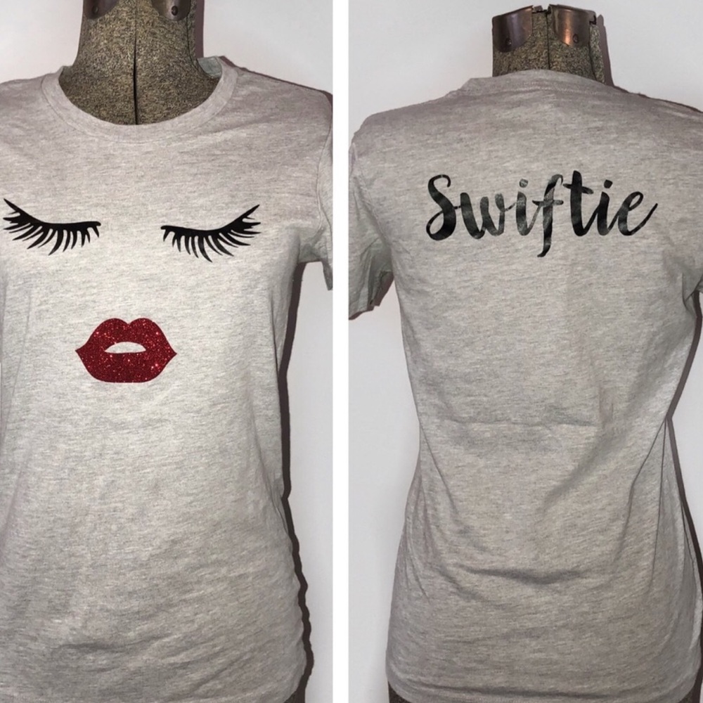 Taylor Swift t-shirt “red”